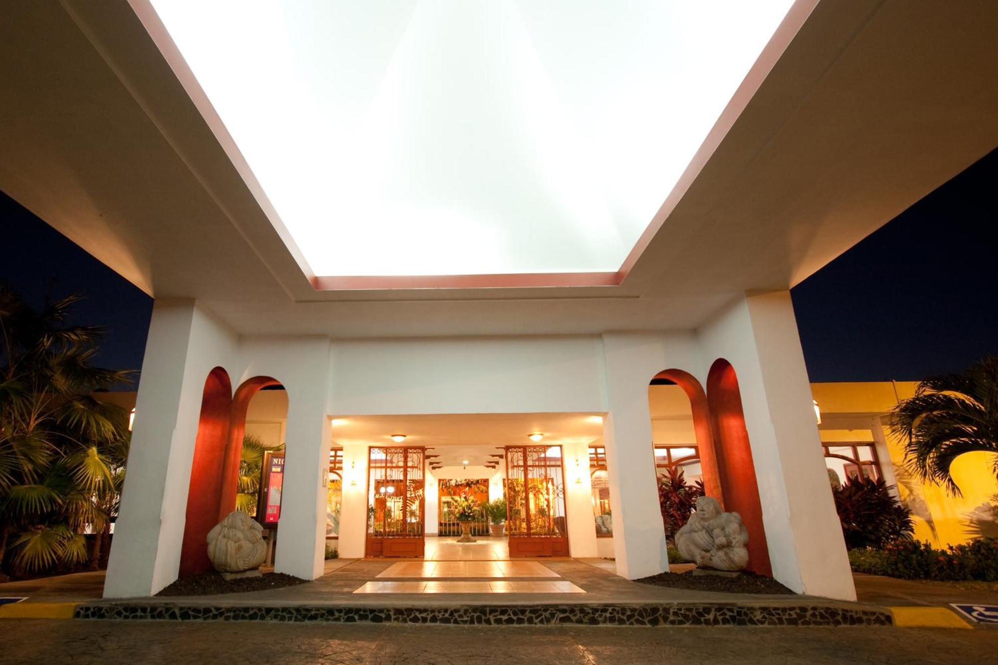 Hotel Globales Camino Real ماناجوا المظهر الخارجي الصورة